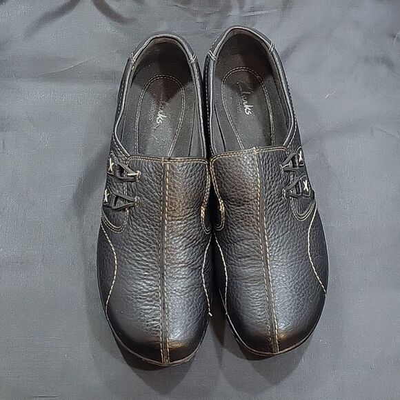 CLARKS COLLECTION ROUND TOE SLIP-ON WOMEN"S FLAT SHOE - Picture 2 of 15